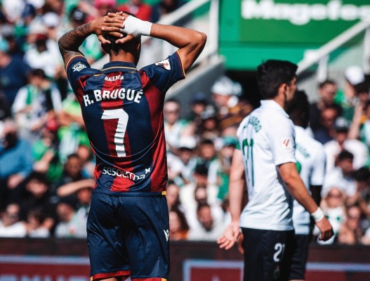 La mejor versión del Levante tampoco sirve en El Sardinero