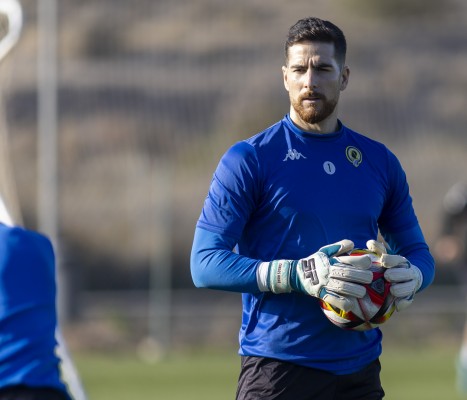 Un Hércules lanzado comienza el sprint hacia el ascenso ante la Peña Deportiva
