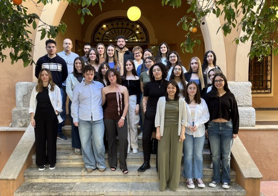 La Vall d'Uixó abre una exposición protagonizada por jóvenes debutantes en el mundo del arte