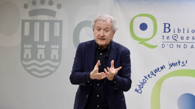Emilio del Río presenta su nuevo libro en Onda