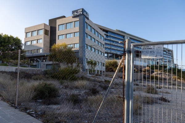 Alicante amplía el suelo hotelero en Aguamarga tras un proyecto de Vallalba (CHM) 'en revisión'