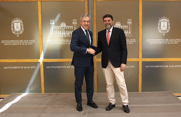 Alicante y Eurocaja Rural estrechan lazos para fomentar el desarrollo económico y social