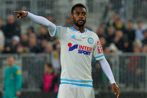 N'Koulou ficha por el Olympique de Lyon