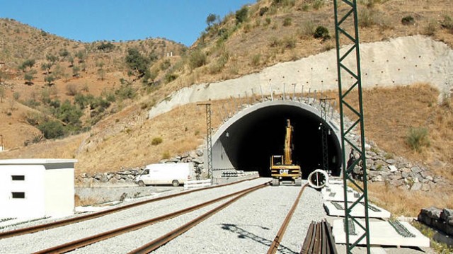 La Comunidad lidera la obra pública en la Región en el primer trimestre: invierte un 70% más