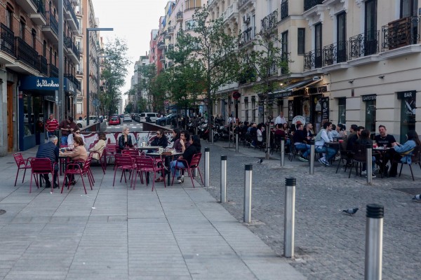 Los empresarios de la Región miran con optimismo a la primavera: sube la confianza un 1,3%