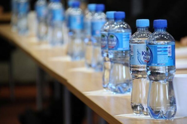 Balance del impuesto al plástico: del afán recaudatorio a la incertidumbre de los empresarios