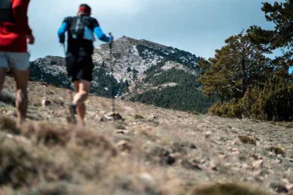 Arranca la Penyagolosa Trails: un total de 2.100 corredores parten hacia la ermita de Sant Joan
