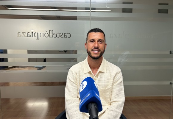 'El Niño' Medunjanin visita 'Castellón Plaza'
