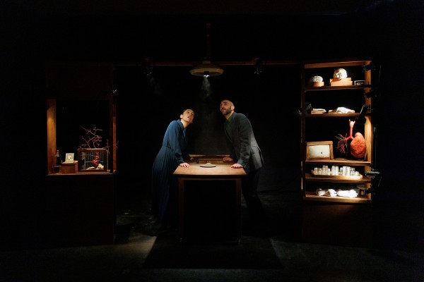 El Patio Teatro viaja a las 'Entrañas' del teatro con objetos en Ribes Espai Cultural
