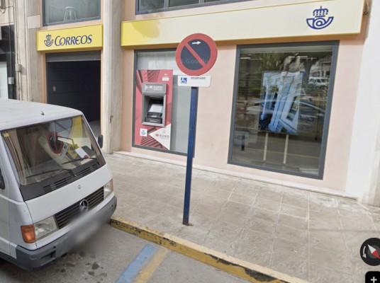 Correos de Orihuela acumula 3.000 notificaciones por repartir con su plantilla al 50%, según CSIF
