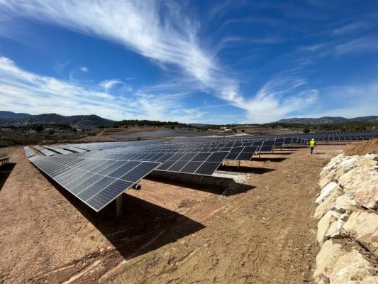 Puerto Lumbreras contará de una planta fotovoltaica de 360 MW