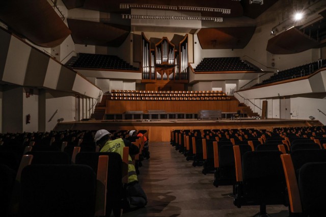 El Palau de la Música eterniza las obras de su renovación pero no cerrará
