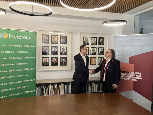Iberdrola y arquitectos firman un convenio para la rehabilitación energética de edificios