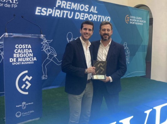 La madrileña Clupik compra la startup murciana Leverade