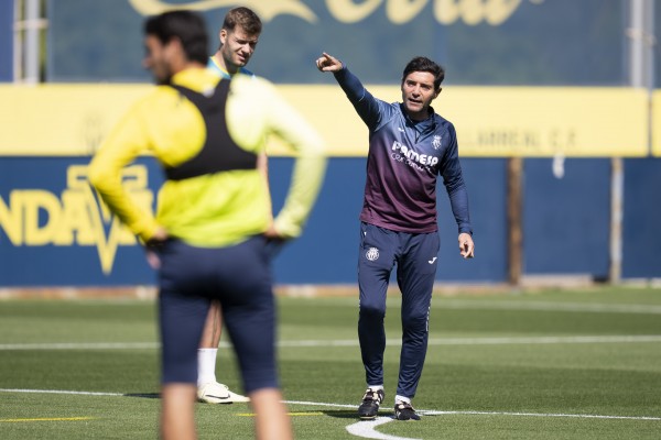 El Villarreal arranca la semana de entrenamientos con las ausencias habituales