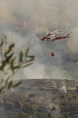 El juez deja en libertad a padre e hijo por el incendio de Tàrbena