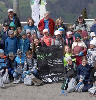The North Face promueve una controvertida campaña participativa para concienciar sobre el efecto de los residuos en la naturaleza