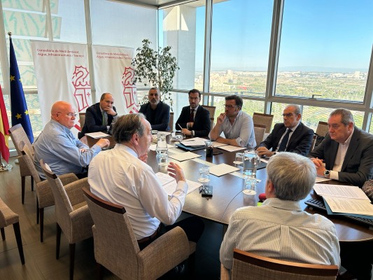 Elche y Generalitat ultiman convenios para finalizar la Ronda Sur y la llegada del 'iTRAM' 