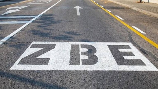 El complejo puzzle de la Zona de Bajas Emisiones 