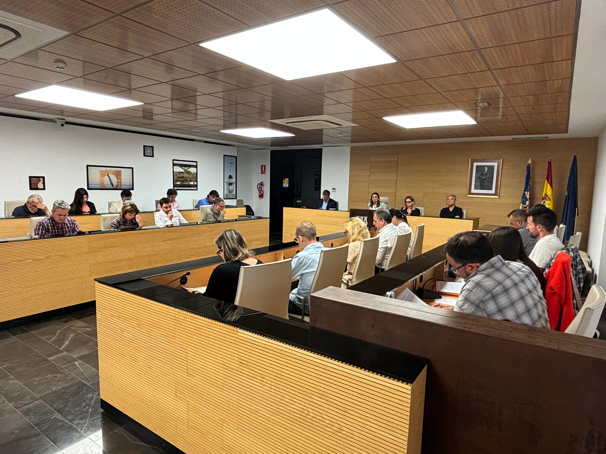 Almassora impulsa una veintena de proyectos con la incorporación de parte del remanente de 2023 

