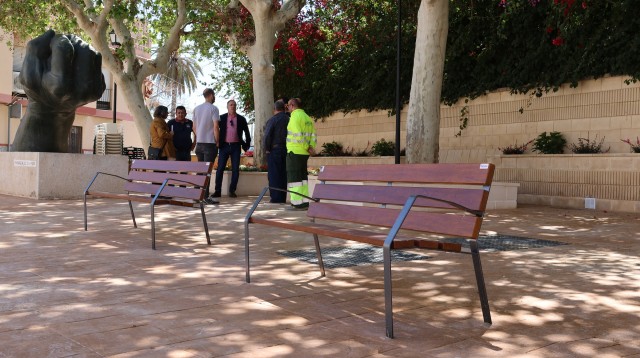 Sant Joan remodela la plaza de Benimagrell con una subvención de 40.000 euros de la Diputación