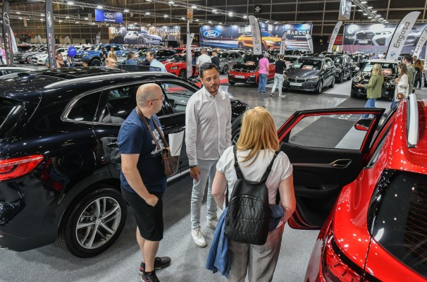 Descuentos de hasta 6.000 euros y más stock que en años anteriores, principales atractivos de la Feria del Vehículo de Ocasión