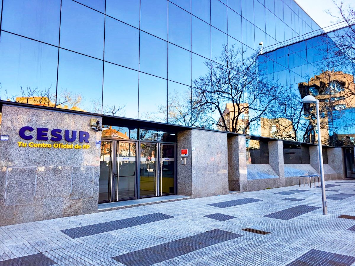 Cesur y Digiltea se unen para crear un nuevo centro oficial de FP especializado en emergencias sanitarias y protección civil
