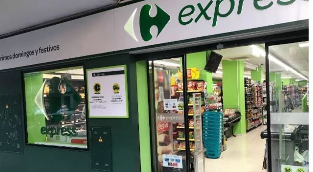 Carrefour estrena un nuevo supermercado 'express' en Murcia