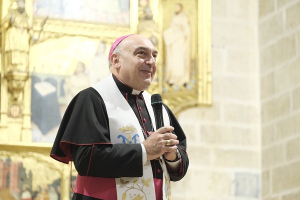 La RACV, el arzobispo y el valenciano