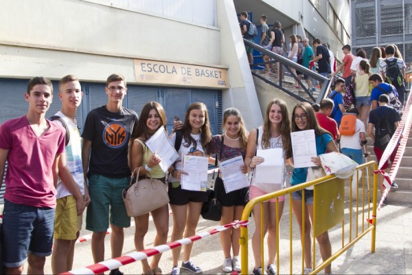 Valencia Basket vuelve a premiar a los buenos estudiantes 