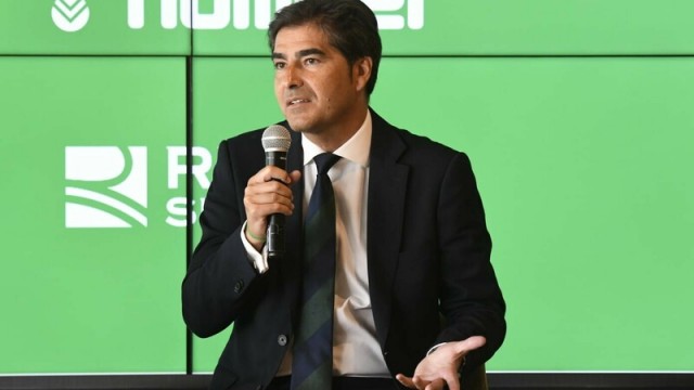 Ángel Haro: 