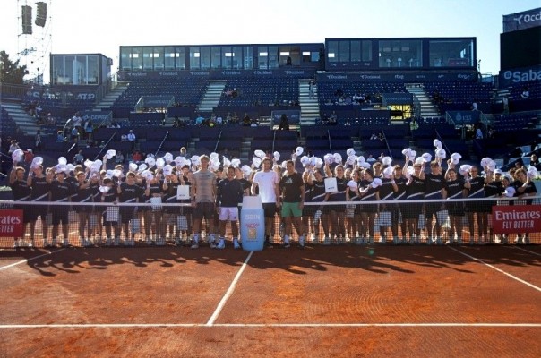 Las estrellas del Godó imparten una masterclass a las jóvenes promesas del tenis
