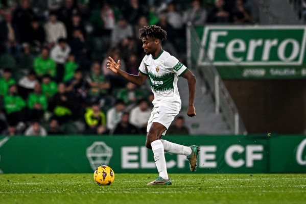 John confía en que el Elche pueda crecer tras el empate en Zaragoza
