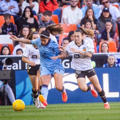 Anita Marcos rescata un punto para el Valencia en el derbi de Mestalla