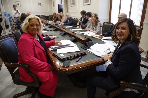 AIReF prevé que las grandes ciudades tengan superávit en 2024: el de València será del 2,3%