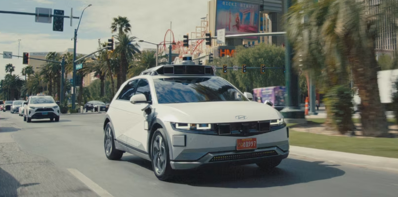 El robotaxi Hyundai IONIQ 5 aprueba su examen del carné de conducir para mostrar su seguridad