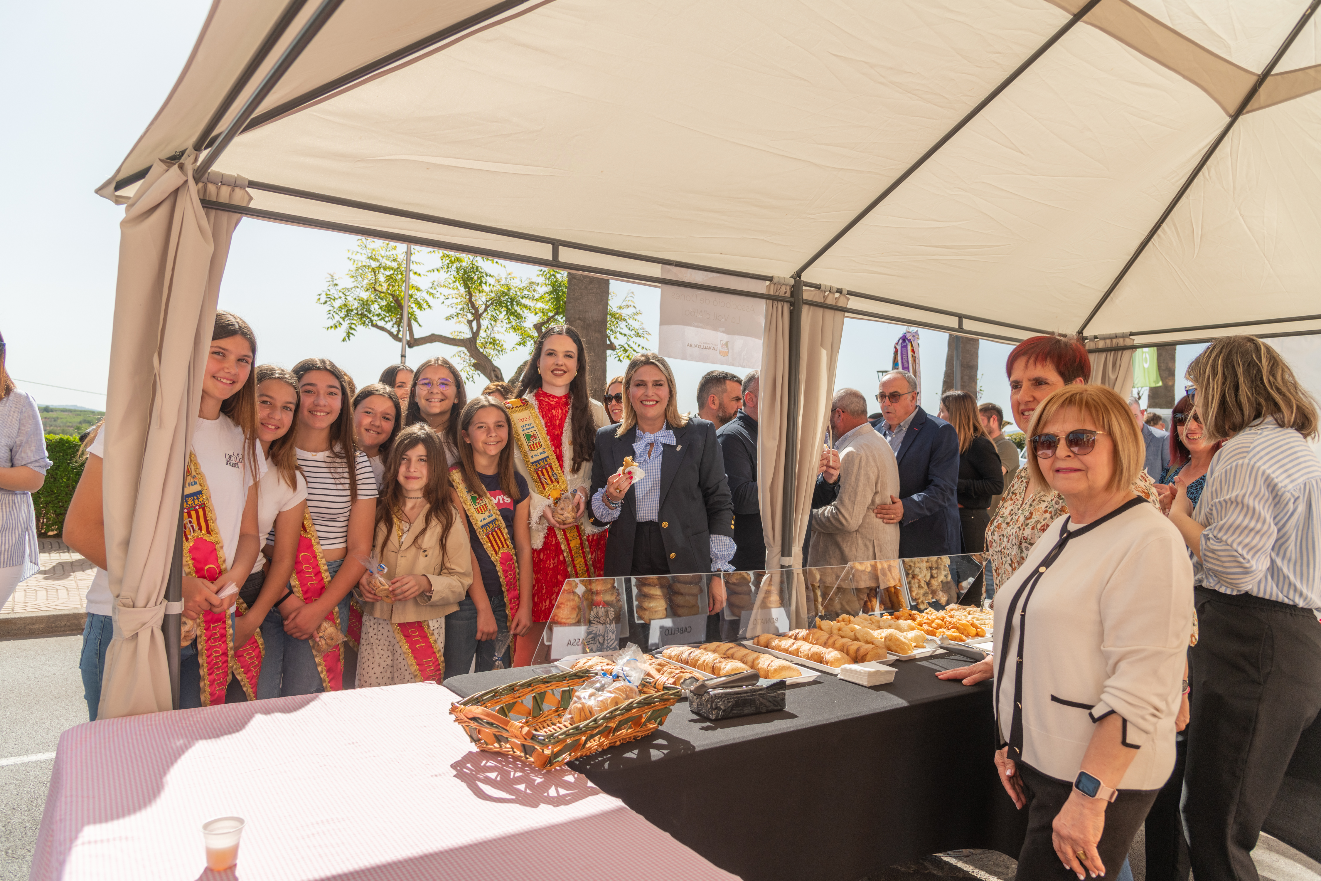 Vall d'Alba consolida su feria de comercio, agricultura y ganadería en su 25 edición