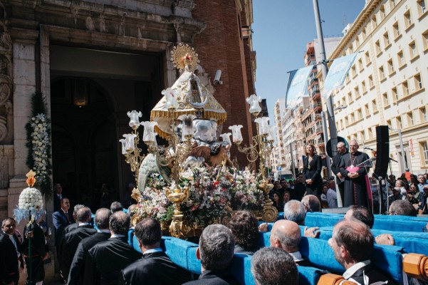 Castelló recibe a la Lledonera que inicia su peregrinar en el centenario de la coronación