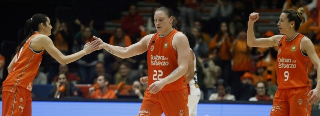 El Valencia quiere sellar la segunda plaza ante un Baxi Ferrol que sueña con el play-off