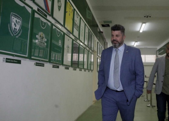 El Elche avala la candidatura de Pedro Rocha a la presidencia de la RFEF