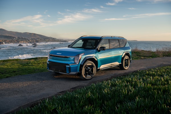 Kia recibe dos galardones en los premios Newsweek World's Greatest Auto Disruptors 2024