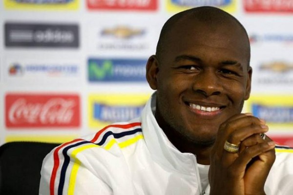 El Cagliari hace oficial la cesión de Víctor Ibarbo al Panathinaikos