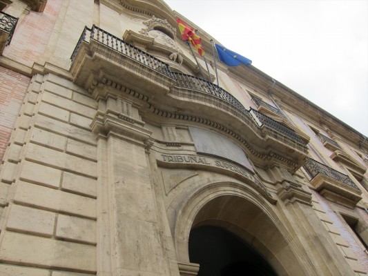 El TSJCV anula las resoluciones que obligaban a los socios de Francis Puig a devolver subvenciones