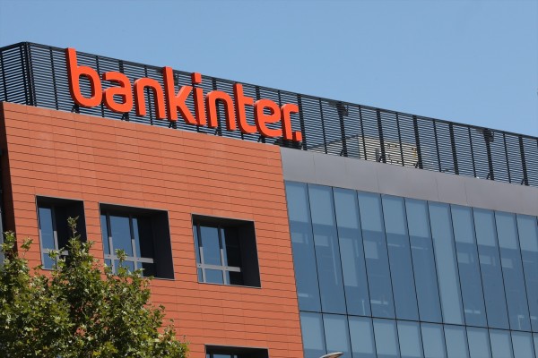 Bankinter roza los 800 millones en inversión alternativa en Comunitat Valenciana, Murcia y Baleares