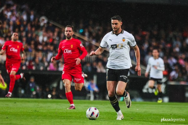 El Valencia mira al Osasuna con Diego López como protagonista, pero sin Gayà ni Yaremchuk