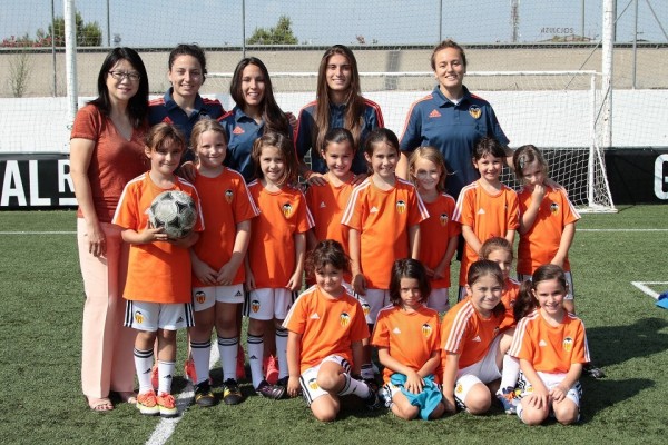 La presidenta, Layhoon Chan, y la ilusión valencianista de los Campus DI y Femenino