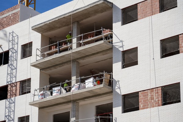 Solo el 10% de la vivienda de obra nueva en venta en València es VPO