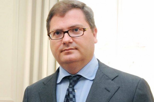 El lobby turístico se estrena pidiendo a Puig que haga a Colomer conseller de Turismo