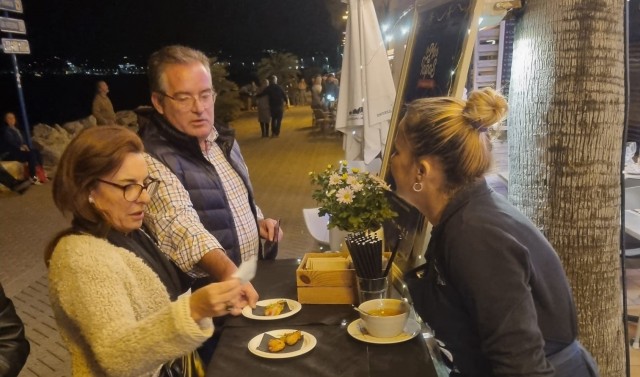 40 restaurantes de Xàbia y 100 comercios organizan un certamen gastronómico que reparte mil euros en premios

