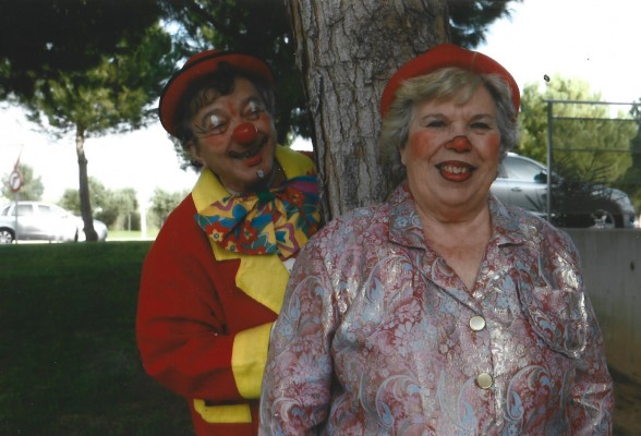 Más de 50 años de risas: Castelló rinde tributo a los payasos 'Mel i Chispa' en el Teatre del Raval